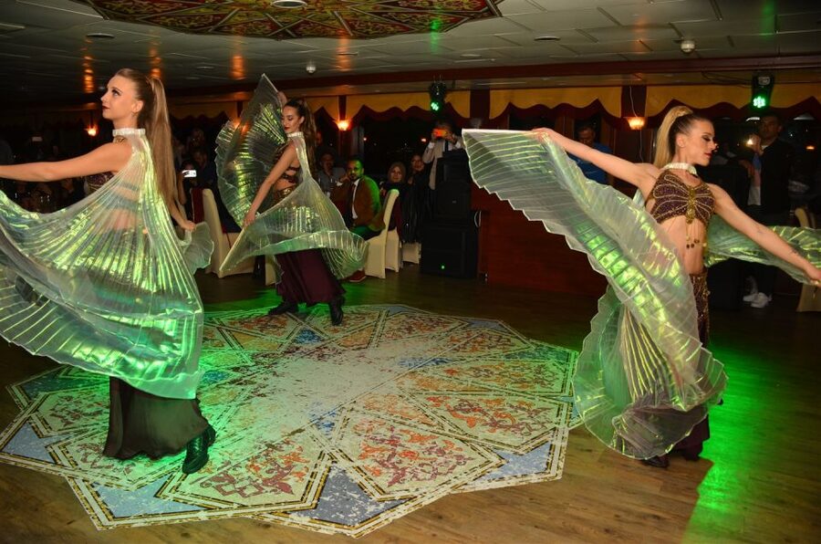 Istanbul: New Year's Eve Cruise Between Two Continents - Unlimited local drinks and champagne at midnight, and what to expect