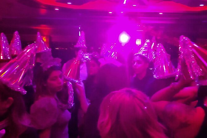 Istanbul New Year's Eve Dinner Cruise With Fireworks Shows 2026 - Dinner and drinks: the upside, plus one food note to keep in mind