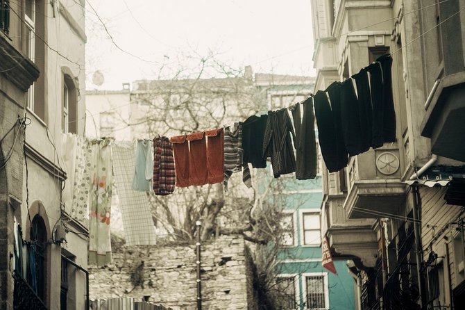 Istanbul Off the Beaten Path Tour with Guide, Lunch and Transfers - Sahaflar Çarşısı and the old book-paper market vibe