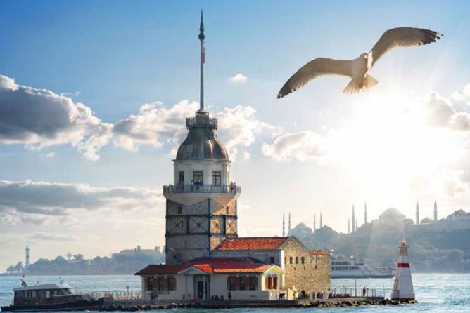 Istanbul Old City And Sunset Bosphorus Cruise Tour - Sultanahmet lunch with panoramic old-city views