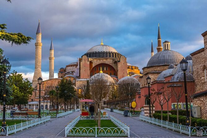 Istanbul Old City Guided Walking Tour - Stop 2 and beyond: German Fountain and Hagia Irene Museum