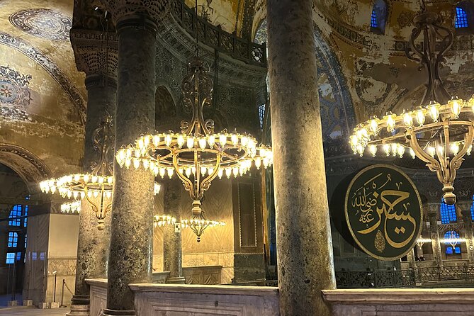 Istanbul Old City Highlights and Hidden Gems Tour - Hippodrome and the Blue Mosque, two quick stops with big context