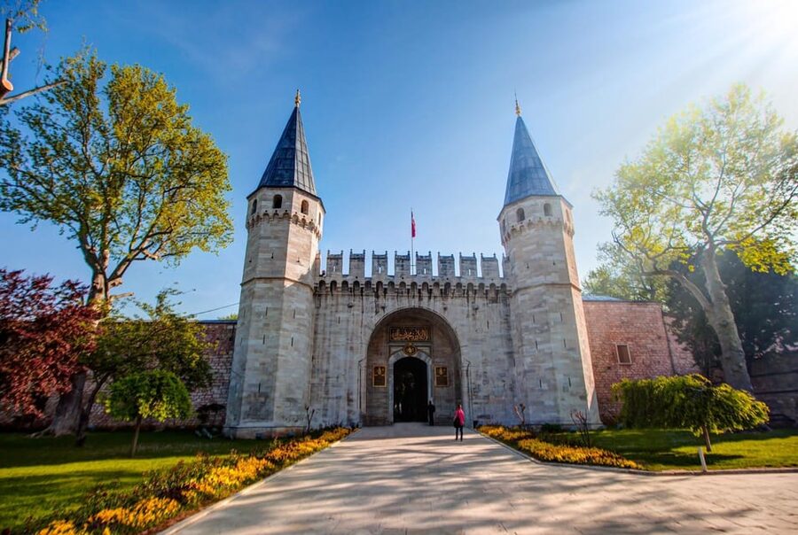 Istanbul Old City Top Sights Private Walking Tour, Tickets - Hagia Sophia with Fast Track: what the skip really helps with