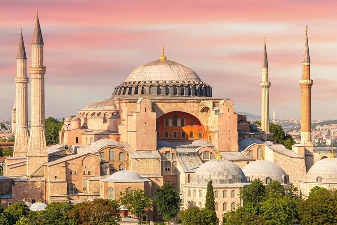 Istanbul Old City Tour - Hagia Sophia Grand Mosque: A 1-Hour Dose of Scale and Change