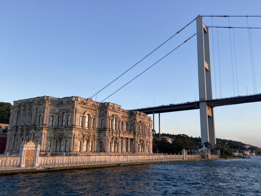 Istanbul: Old Town Highlights Tour & Bosphorus Cruise - Dress code and comfort basics that prevent headaches