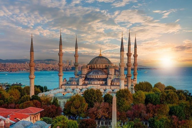 Istanbul Ottoman Tour: Topkapi Palace and Blue Mosque - Stop 1: Blue Mosque (Sultan Ahmet Mosque) and those 20,000 tiles