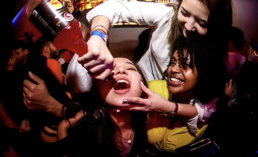 Istanbul: Party Pub Crawl with Party Bus - Party Bus Ride: Social Fuel and Easier Hops Between Stops