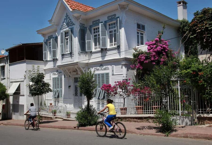 Istanbul: Prince islands Tour w/ Lunch and transfer options - Key things I’d center in your decision