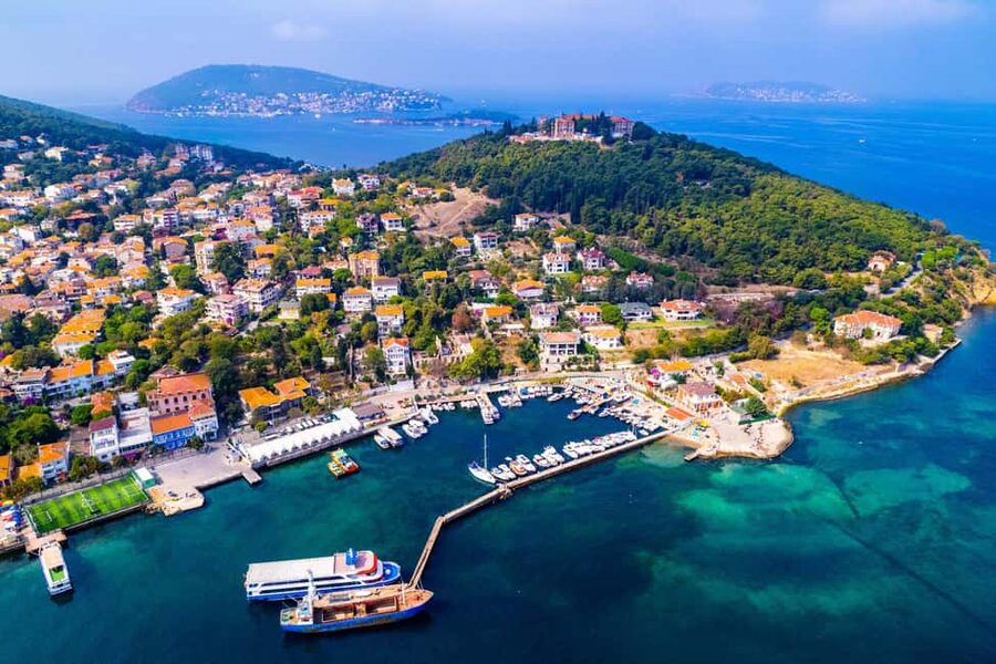Istanbul: Prince islands Tour w/ Lunch and transfer options - Your day at sea: what the boat experience feels like