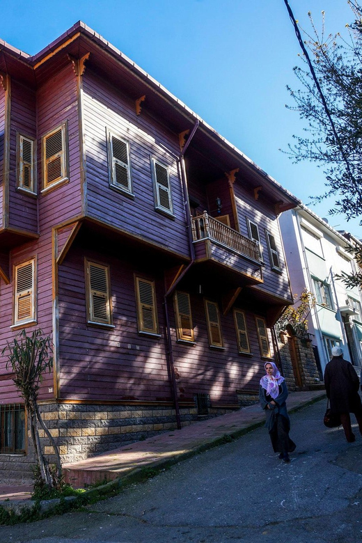 Istanbul Princes island Tour visiting 2 island - Key Highlights Worth Booking For