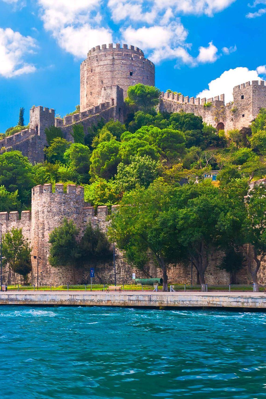 Istanbul: Private Bosphorus Strait Sightseeing Yacht Cruise - Price and Value: Is $183 for 2 Hours Reasonable?