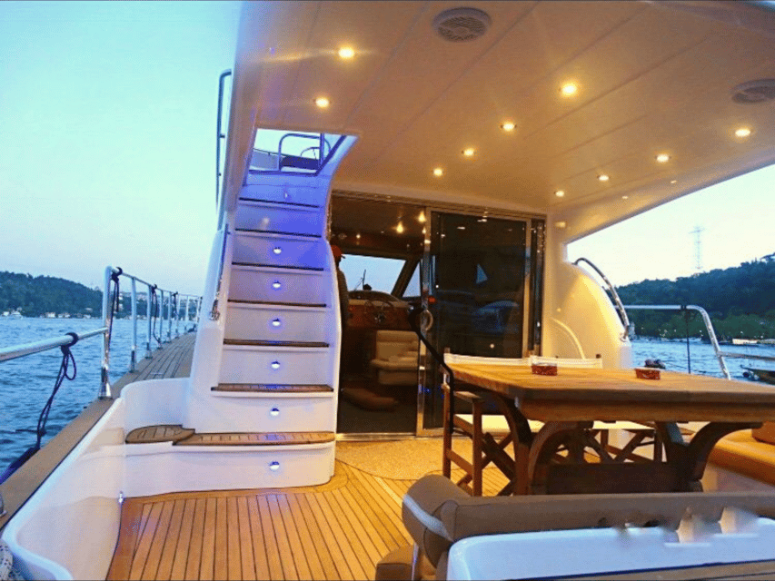 Istanbul: Private Bosphorus Tour On Luxury Yacht - Maiden’s Tower and the Bosphorus Bridge, Two Photo Stops You Should Plan For