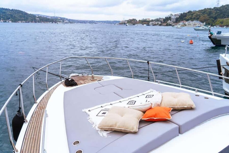 Istanbul: Private Bosphorus Yacht with Tour Guide and Snacks - Onboard Comfort: Seating, Wind, and the Little Things That Matter