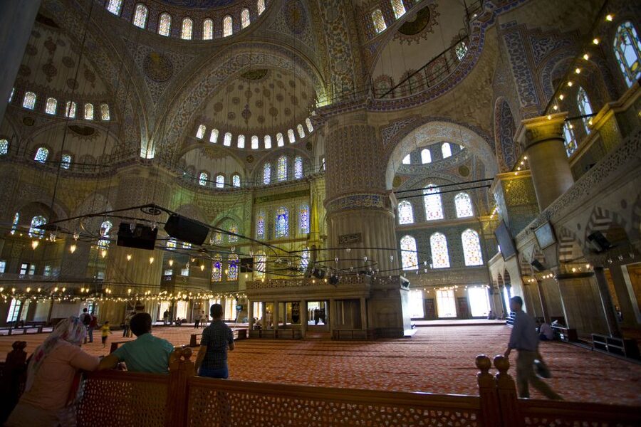 Istanbul: Private Full-Day Old City Highlights Tour - The Hippodrome Square, Roman Footprints, and a Needed Pause