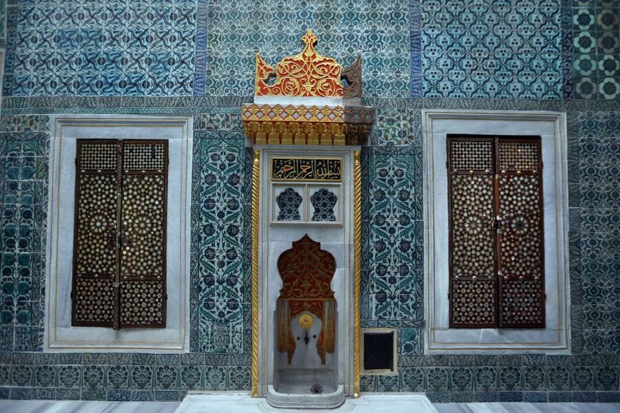 Istanbul: Private Full-Day Old City Highlights Tour - Grand Bazaar Without the Maze Panic
