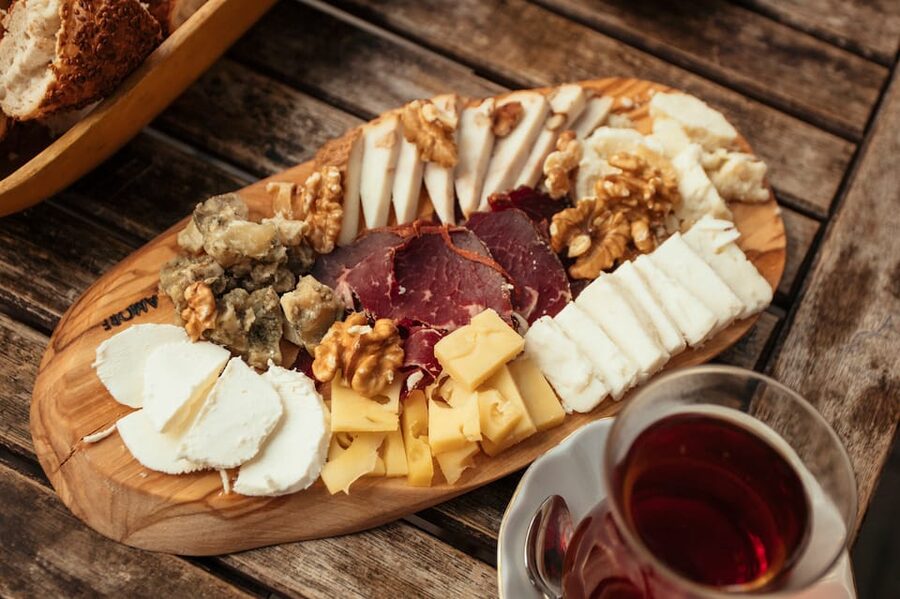Istanbul: Private Guided Food Tour with 10 Tastings - Start at Espresso Lab Cihangir, then let the streets lead
