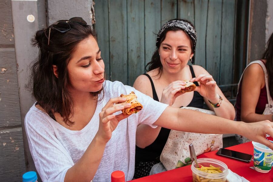 Istanbul: Private Guided Food Tour with 10 Tastings - Vegetarian-friendly tastings that are built in, not added later