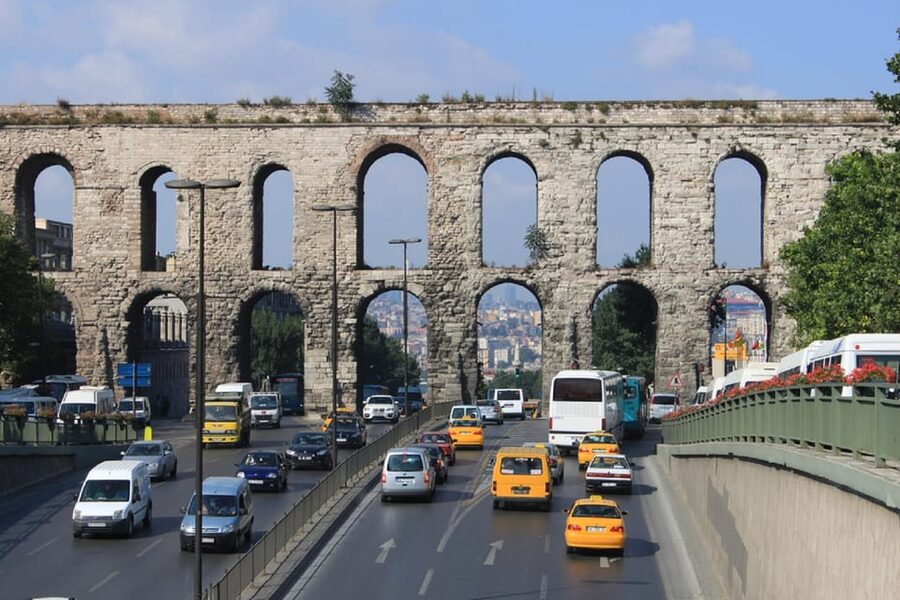 Istanbul:Private Layover Tour from Istanbul Airports&Hotels - Airport pickup, then tram and ferry for smarter time use