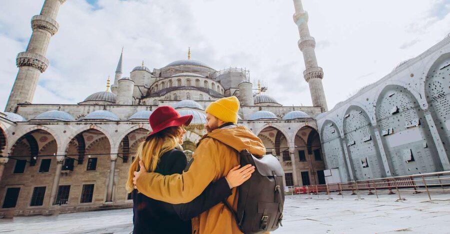 Istanbul: Private photoshoot at Hagia Sophia&Blue Mosque - Key highlights to decide fast