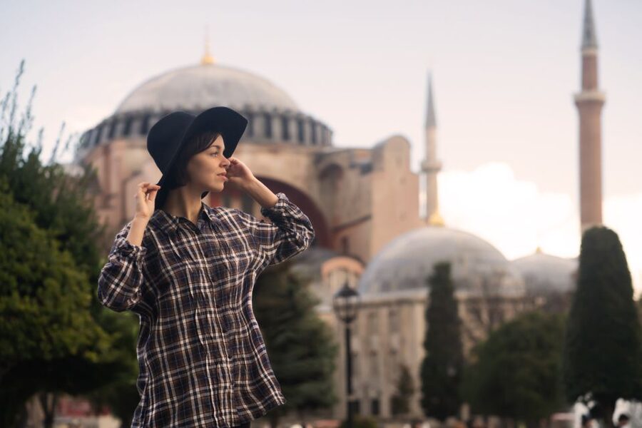 Istanbul: Private photoshoot at Hagia Sophia&Blue Mosque - Hagia Sophia photo stop: where pro posing really helps