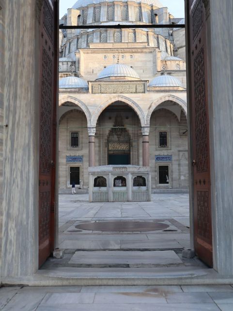 Istanbul Private Shopping Tour – Grand Bazaar & Spice Market - Pickup, drop-off, and the air-conditioned comfort factor