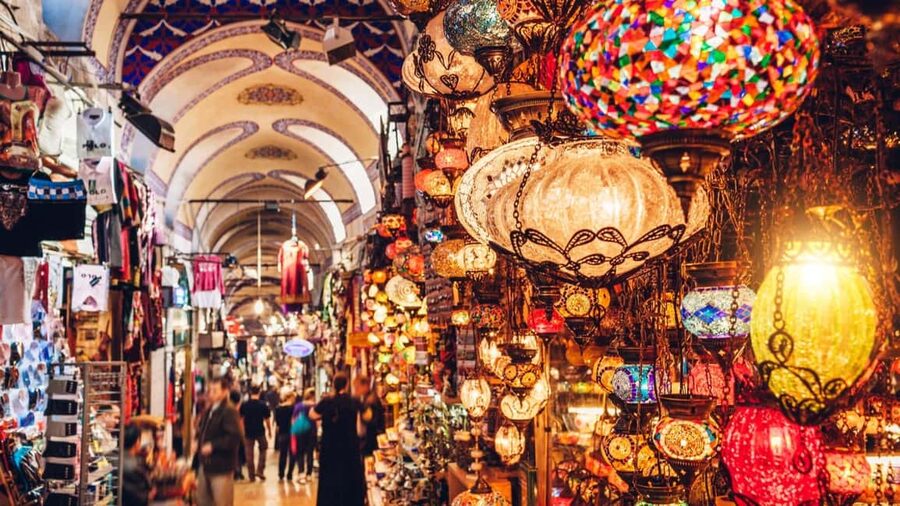 Istanbul: Private Sightseeing Tour in Multiple Languages - Basilica Cistern and Sultanahmet Square lunch break