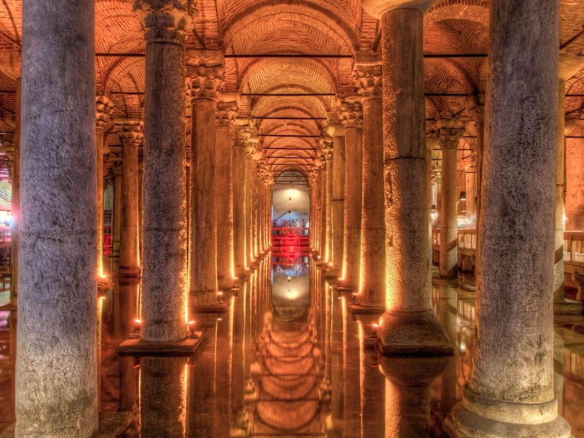 Istanbul: Private Sightseeing Tour in Multiple Languages - Topkapi Palace focus on Ottoman art and architecture