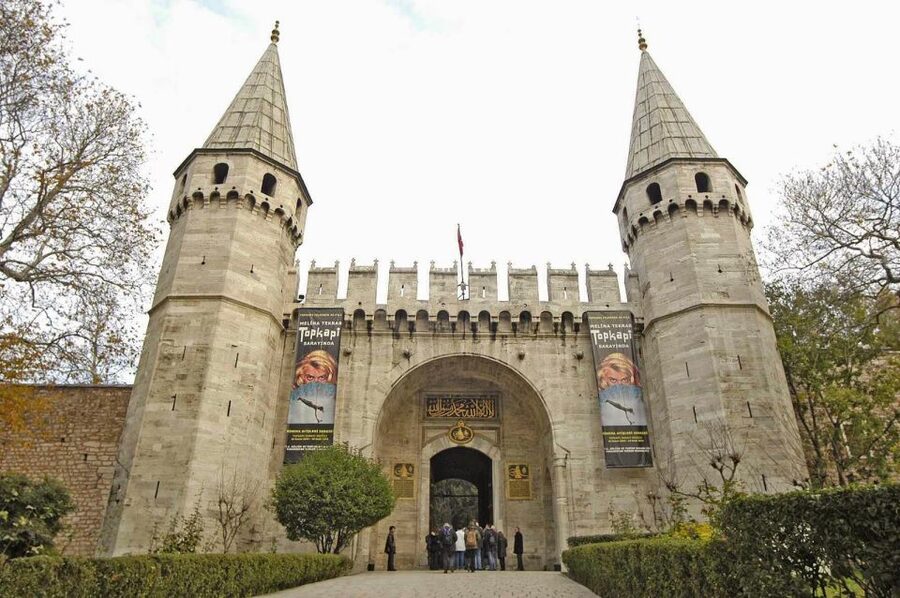 Istanbul : Private & Small Group Shore Excursions with TRAM - Tram Powered, Not Traffic Trapped