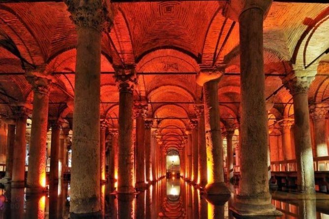 Istanbul Private Tour Designed for Layover Flight, Transfer incl. - The Old City run: Hagia Sophia, Blue Mosque, and the Hippodrome