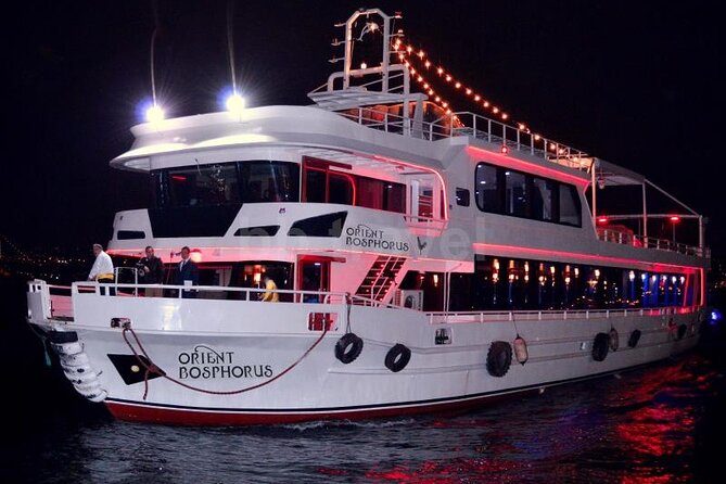 Istanbul Private Yacht Tour on the Bosphorus – 2-Hour Charter - Dinner Onboard: The Part That Makes It Feel Complete