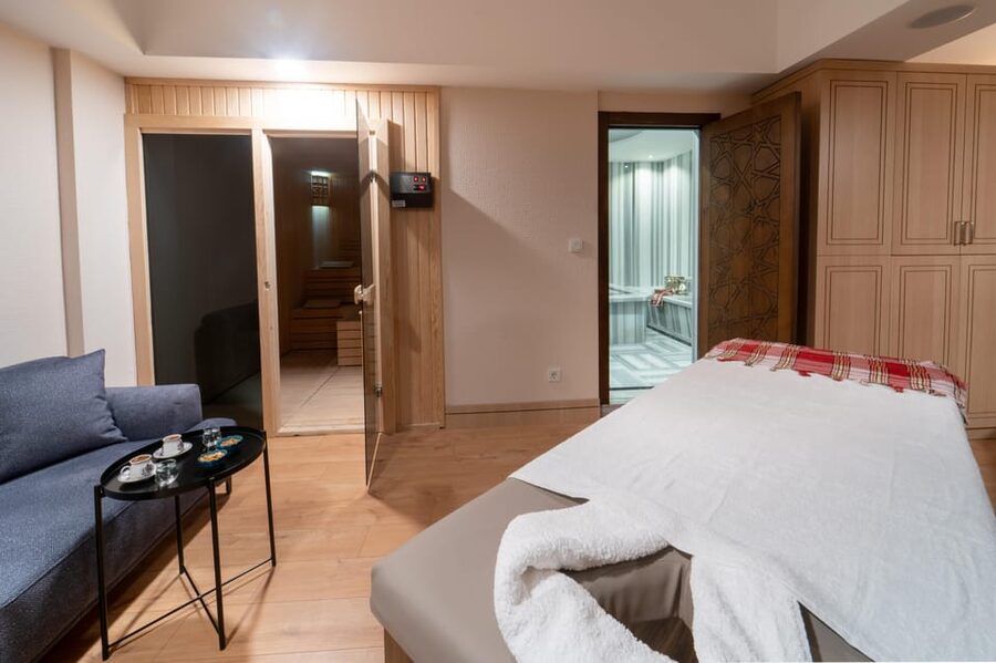 Istanbul: Public, Private or VIP Hammam & Spa in Old City - What to Bring (Swimwear and Change of Clothes)