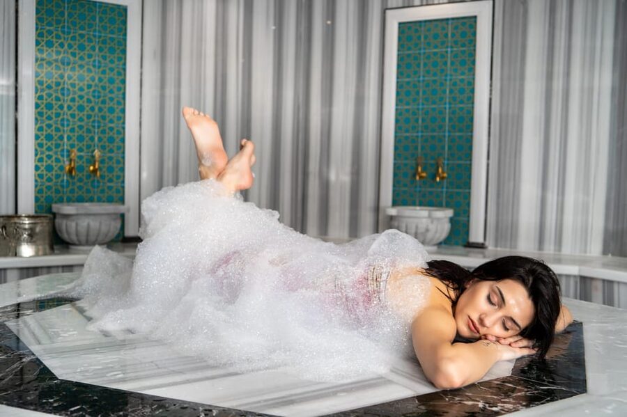 Istanbul: Public, Private or VIP Hammam & Spa in Old City - Getting There Without Fuss (Vezneciler Metro, Laleli Tram, Then Inside the Hotel)