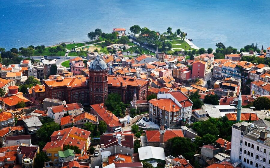 Istanbul Revealed: Historic Pathways and Bosphorus Serenity - Price and value: what your $103 actually covers