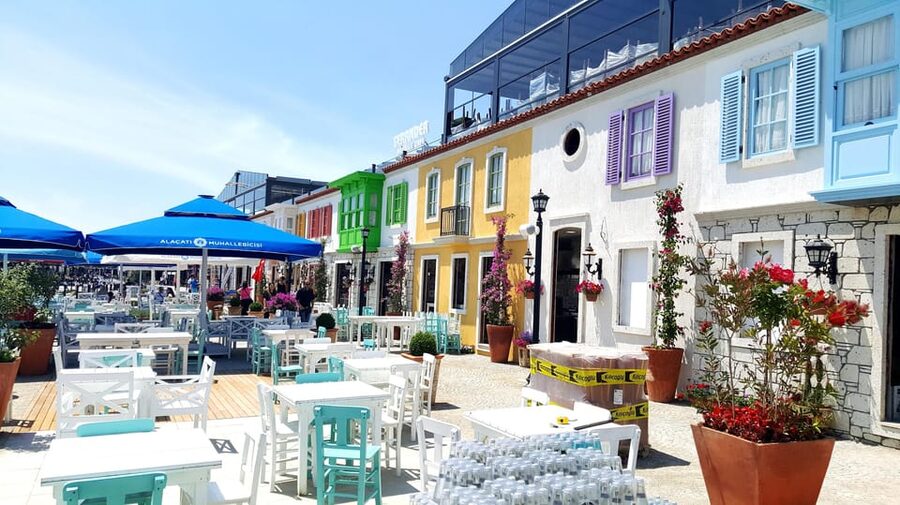 Istanbul: Sapanca Tour, Cable Car, Quad, & Zipline - Maşukiye Waterfall Views and the Zipline Option