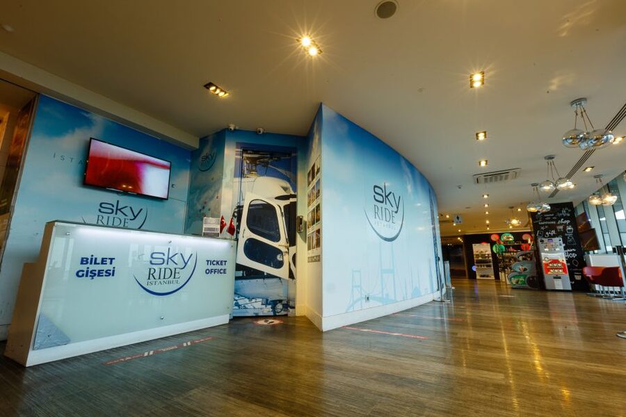 Istanbul: Sapphire Observation Deck Entrance - Skyride 4D simulation: fun add-on or a short distraction