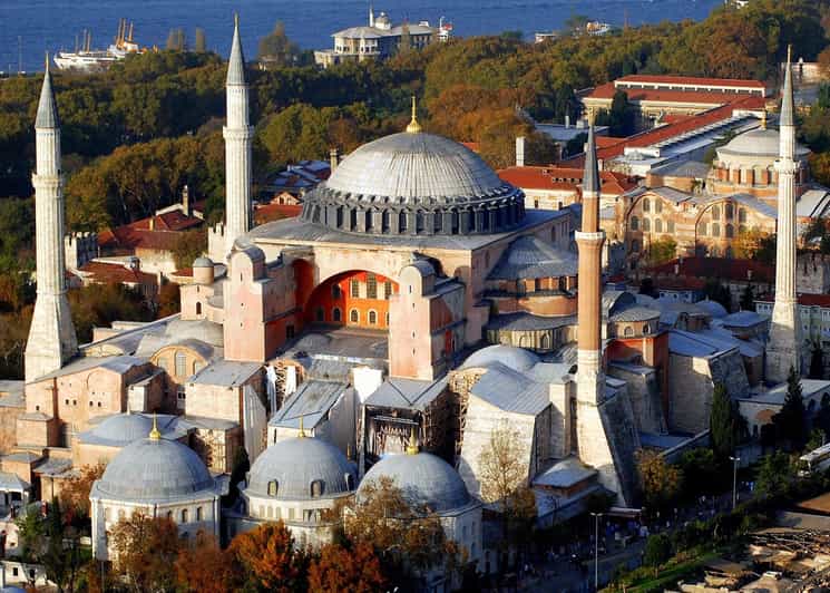 Istanbul: Secret Treasures Skip-The-Line Tour with Lunch - How the Private Route Feels Efficient in Istanbul’s Main Square