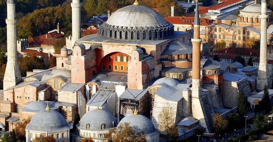 Istanbul: Secret Treasures Skip-The-Line Tour with Lunch - Sultanahmet Starts Strong: Blue Mosque, Hippodrome Columns, and Photo Stops