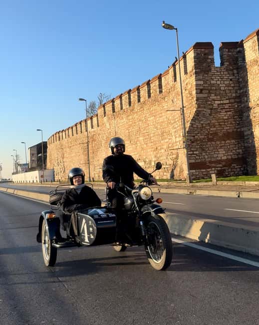 Istanbul:Sidecar Tour, Highlights,Hidden Gems & 2 Continents - Old City walls, Sarayburnu coast, and Eminönü Square