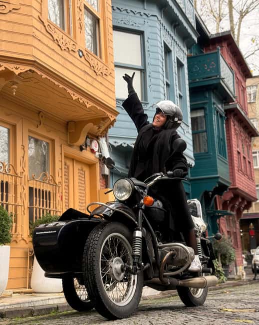 Istanbul:Sidecar Tour, Highlights,Hidden Gems & 2 Continents - Bosphorus Bridge to Nakkaştepe: Europe to Asia in one sweep
