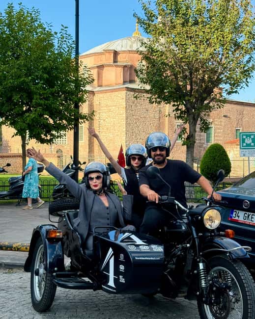 Istanbul:Sidecar Tour, Highlights,Hidden Gems & 2 Continents - Kuzguncuk colorful streets and a light local breakfast break
