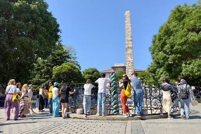 Istanbul Sightseeing Walking Tour - Hippodrome relics: Serpent Column and the Wilhelm II obelisk link