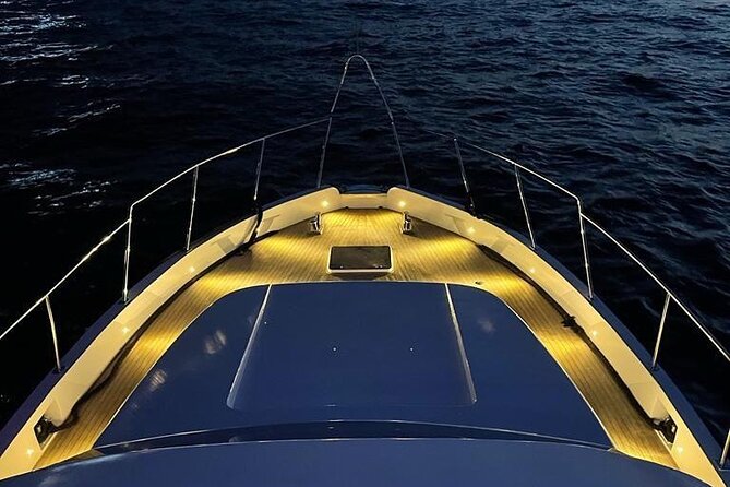 Istanbul: Small-Group Yacht Cruise with Snacks, Sunset or Daytime - Using the Audio Guide App: Better Than Guessing, Less Than a Lecture