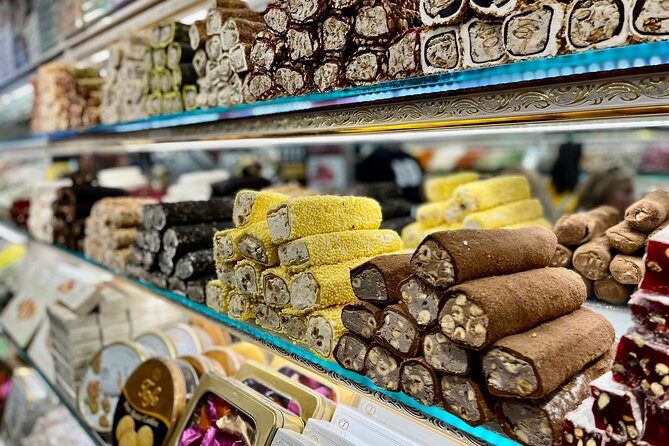 Istanbul Spice Market & Historic Centre Food Tour w/ 10 Tastings - Small-group pacing: what 10 tastings feels like in real time