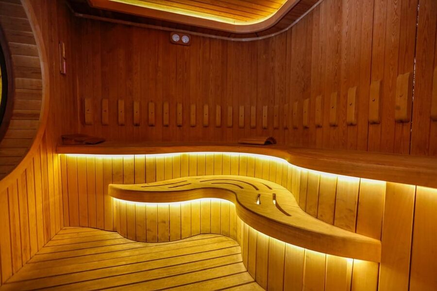 Istanbul Sultanahmet Turkish Bath Sultan Suleyman Bath - Peeling scrub and foam massage: the stages that usually deliver