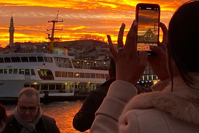 Istanbul Sunset Cruise on the Bosphorus - The route: from palaces and bridges to fortresses and the Maiden’s Tower