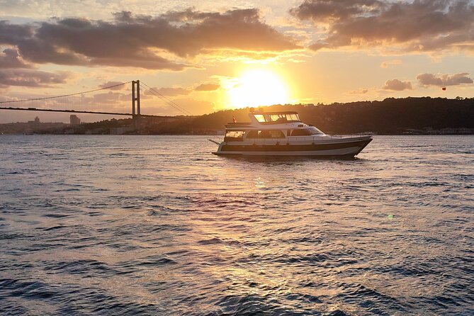 Istanbul Sunset Cruise With Luxury Yacht On Bosphorus - The Bosphorus bridges and fortresses: seeing the strait as a battlefield
