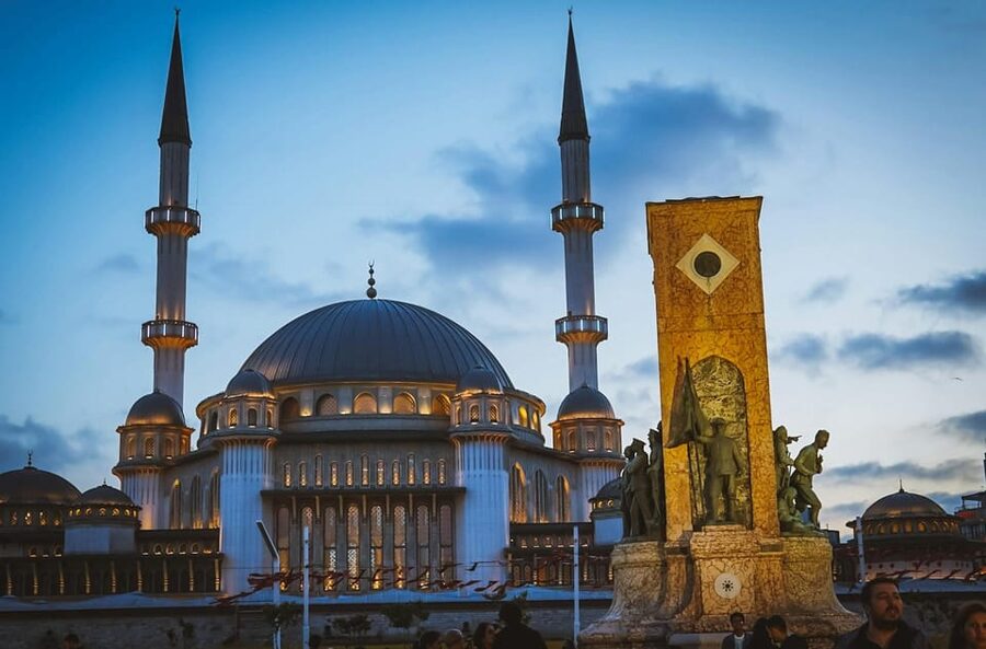 Istanbul: Taksim District Half-Day Walking Tour - Taksim Square start: where your feet hit the pulse