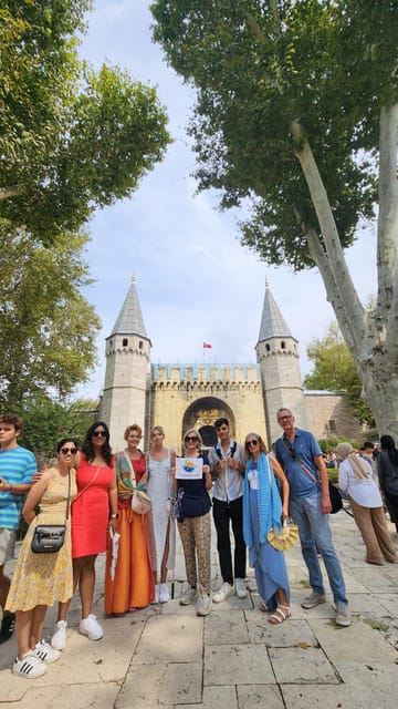Istanbul : Topkapi Palace and Harem Entrance w/Audio Guide - Languages and Audio Quality: What 8 Languages Means for You