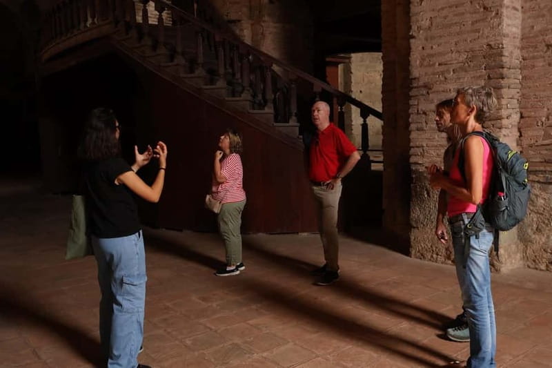Istanbul: Topkapi Palace and Harem Museum Tour with Ticket - Price and Logistics: Is $110 Good Value?