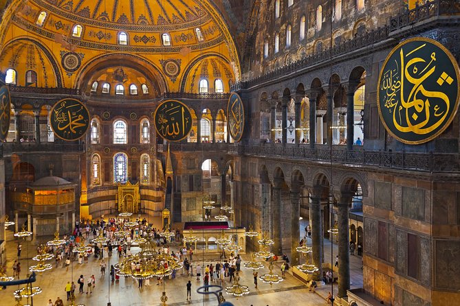 Istanbul: Topkapi Palace, Hagia Sophia & Blue Mosque - Hippodrome Walk: Theodosius III Obelisk and Byzantine Footprints
